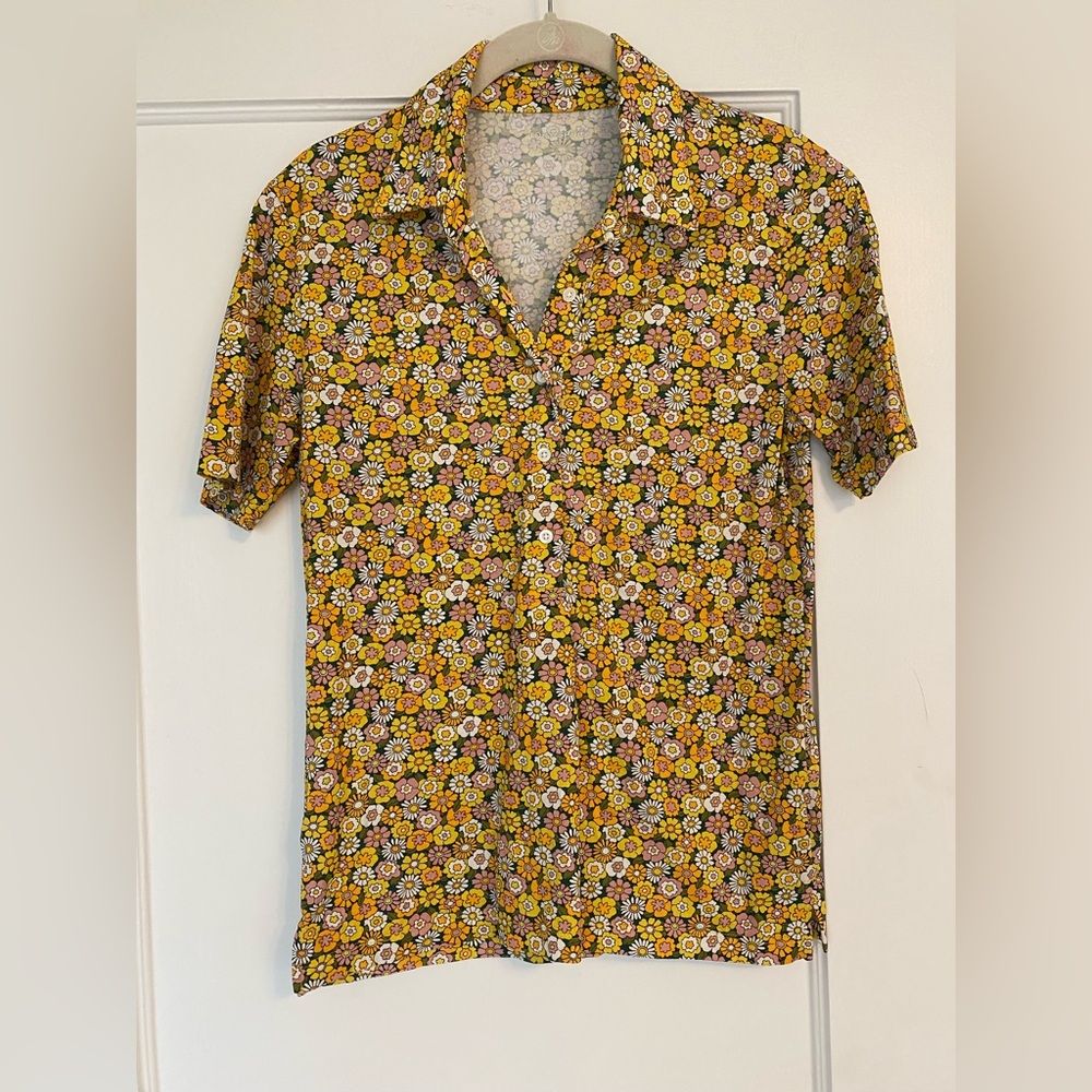 Tory Sport Shirt size small